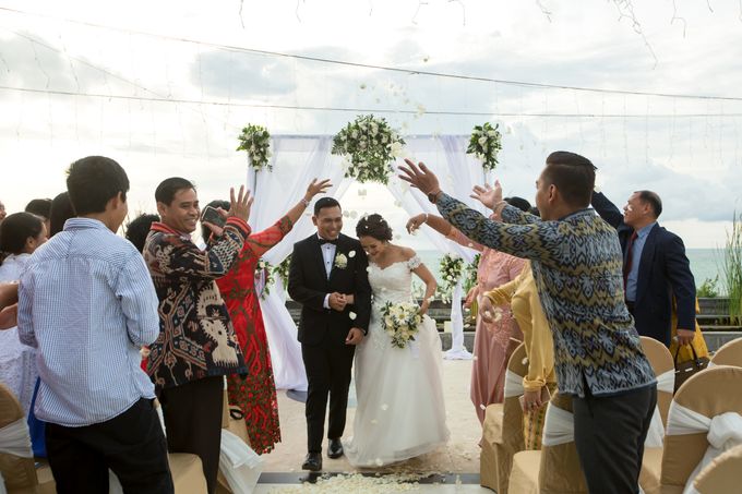 Wedding of Mario and Anin by Jimbaran Bay Beach Resort and Spa - 007 Wedding of Mario and Anin by Jimbaran Bay Beach Resort and Spa - 007