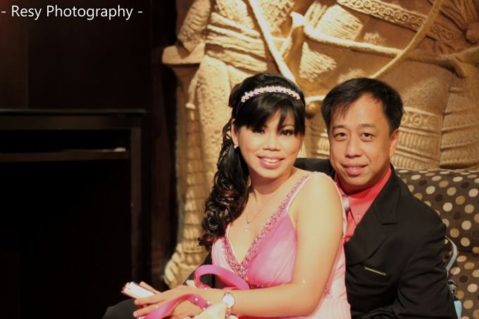 Linda and Philip Indoor Pre Wedding by Resy Photography - 001