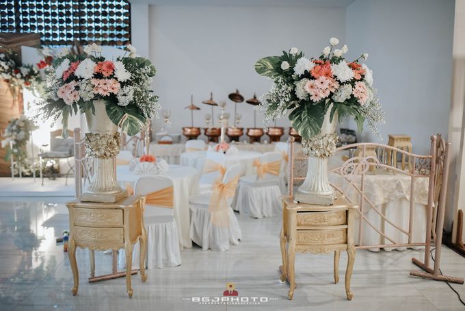 The Wedding of Bella & Syawal di Amana Venue by PUSPITA SAWARGI (wedding and catering service) - 002 The Wedding of Bella & Syawal di Amana Venue by PUSPITA SAWARGI (wedding and catering service) - 002