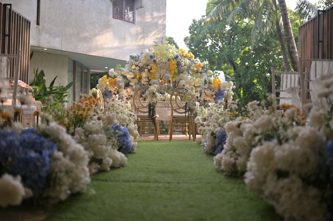 THE WEDDING OF  ARINDA & ANGGA by Decor Everywhere - 012