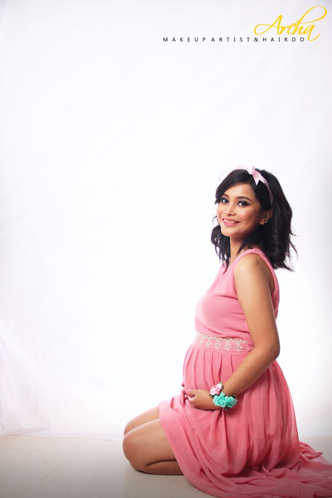 Maternity Photoshoot by Archa makeup artist - 010 Maternity Photoshoot by Archa makeup artist - 010