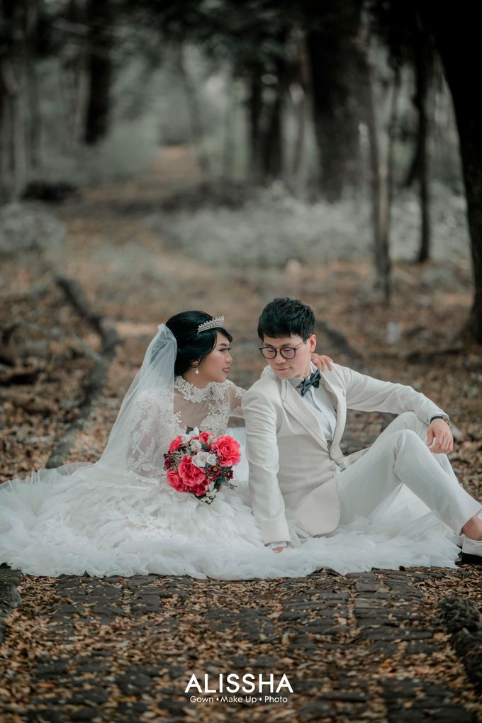 Prewedding Wina-Yongsu at TMII & Alissha by Alissha Bride - 009
