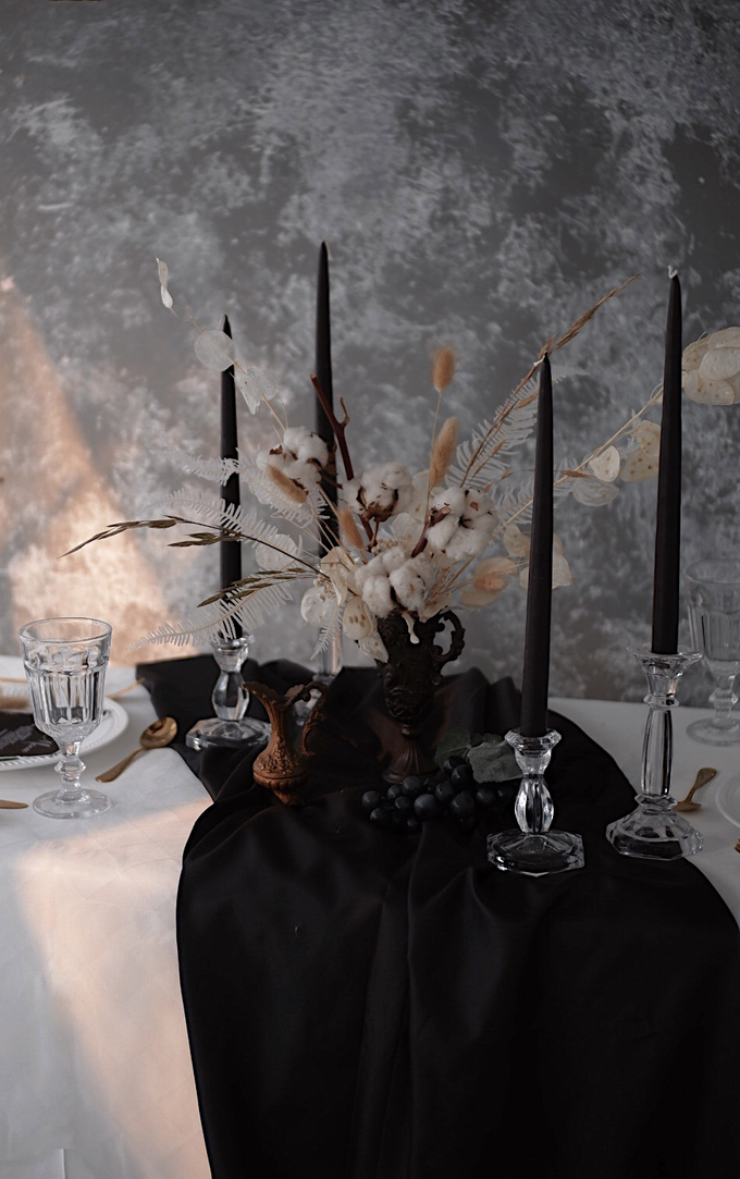 Flower installation and table styling by Bloomette - 009 Flower installation and table styling by Bloomette - 009