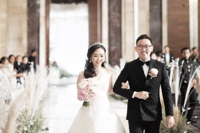 The wedding of herry & carrol by Hotel Indonesia Kempinski Jakarta - 003