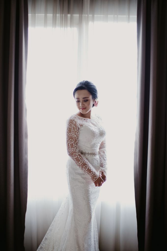 Niken & Gilang Holy Matrimony at Gereja Katolik Santa Perawan Maria Ratu by Warna Project - 003 Niken & Gilang Holy Matrimony at Gereja Katolik Santa Perawan Maria Ratu by Warna Project - 003