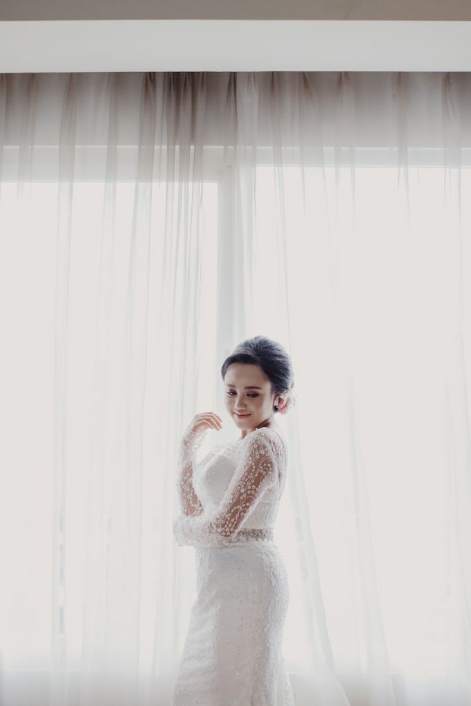 Niken & Gilang Holy Matrimony at Gereja Katolik Santa Perawan Maria Ratu by Warna Project - 009 Niken & Gilang Holy Matrimony at Gereja Katolik Santa Perawan Maria Ratu by Warna Project - 009