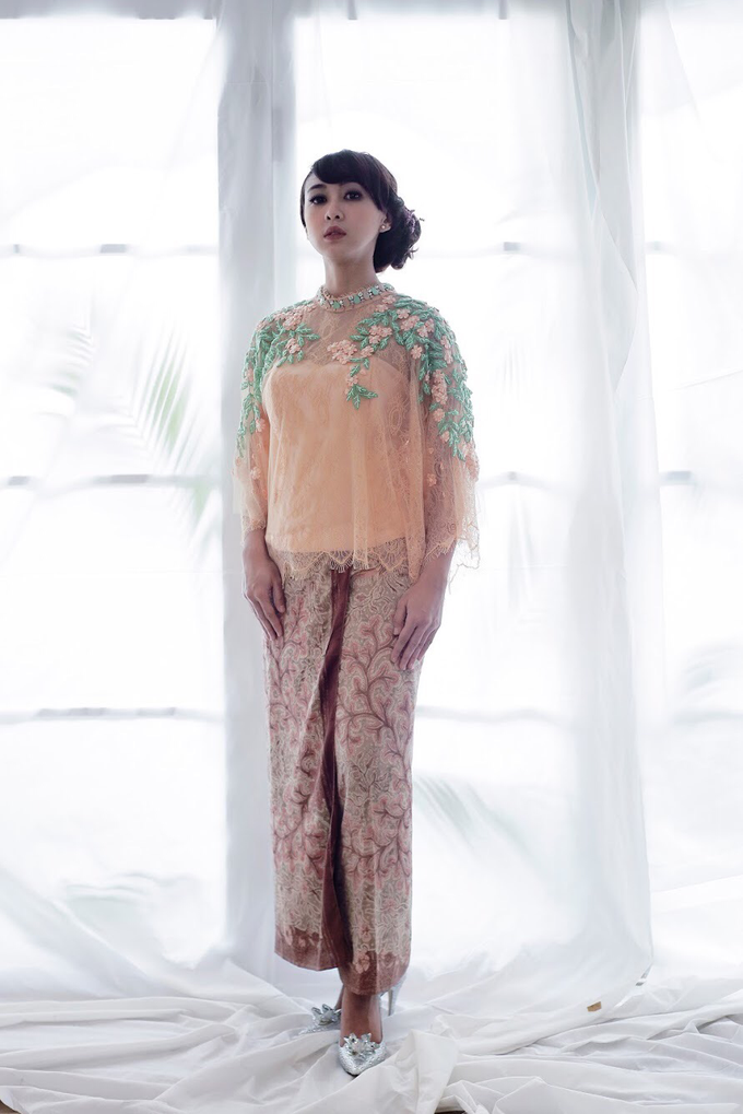 Collection 2018: kebaya party by Boenga Bridal Couture - 009 Collection 2018: kebaya party by Boenga Bridal Couture - 009