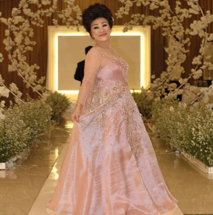 Party dress from Yogie and Angela wedding by Boenga Bridal Couture - 015 Party dress from Yogie and Angela wedding by Boenga Bridal Couture - 015