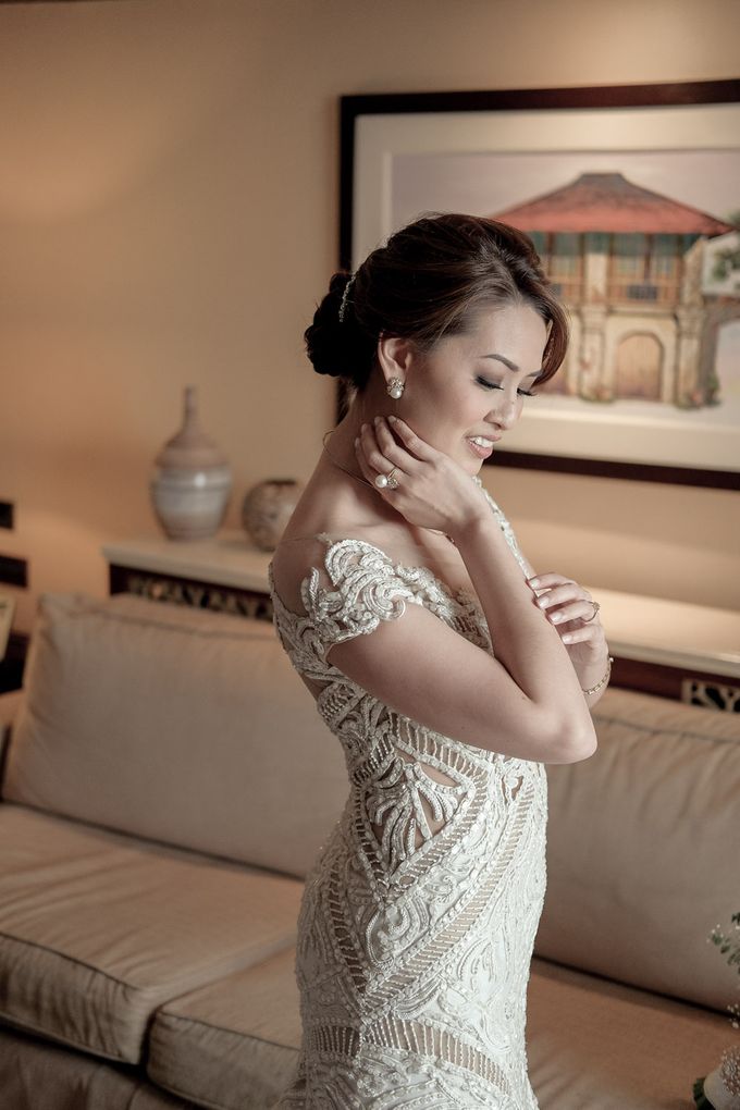 Erman & Mitch - Wedding by Bogs Ignacio Signature Gallery - 027