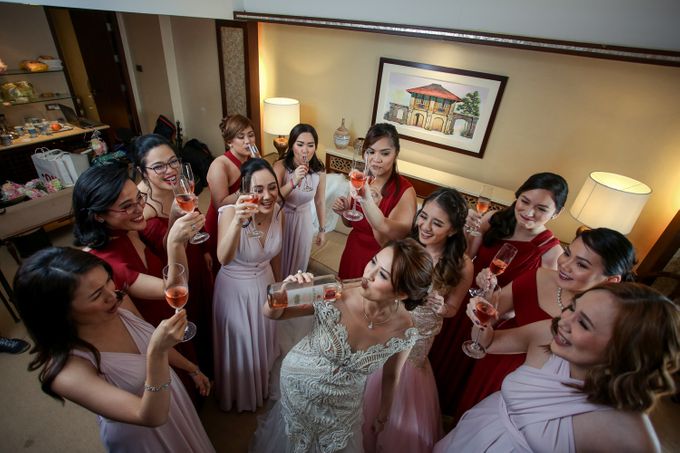 Erman & Mitch - Wedding by Bogs Ignacio Signature Gallery - 030