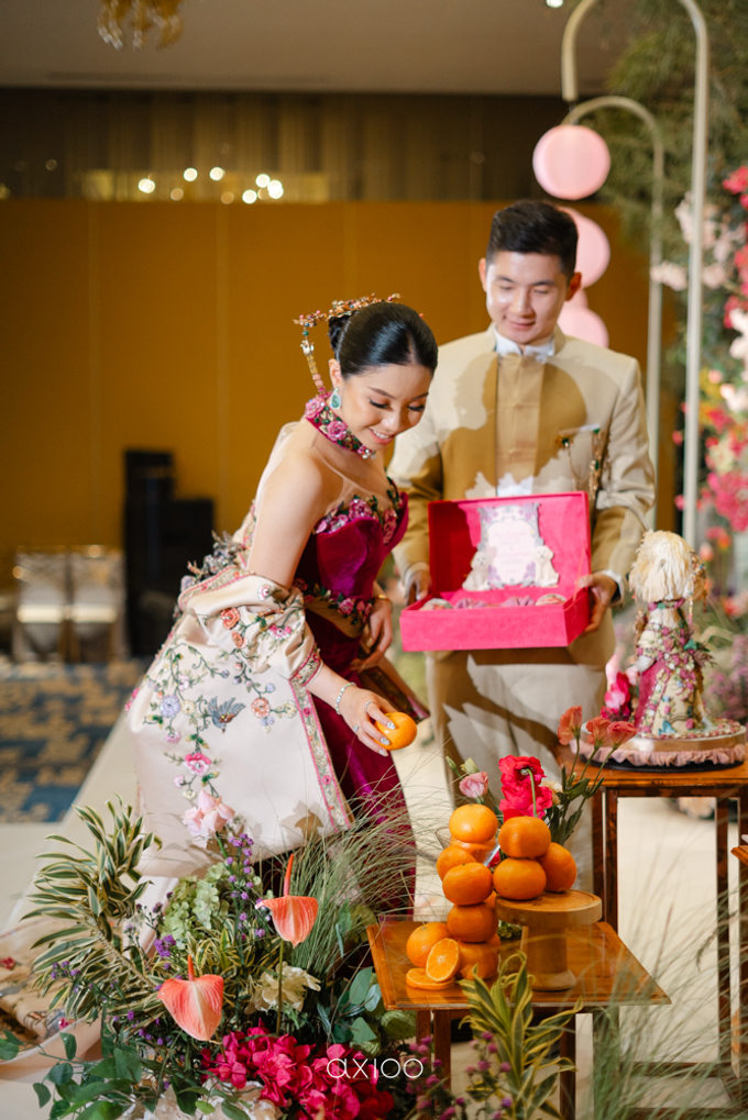 Joscelind & Hans’ Engagement by Boosthampers Sangjit Seserahan Bali - 003