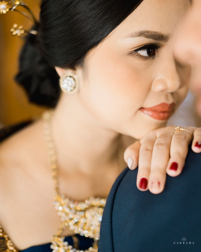 Prewedding Tyas & Fahri by Cakrama Photography - 030 Prewedding Tyas & Fahri by Cakrama Photography - 030