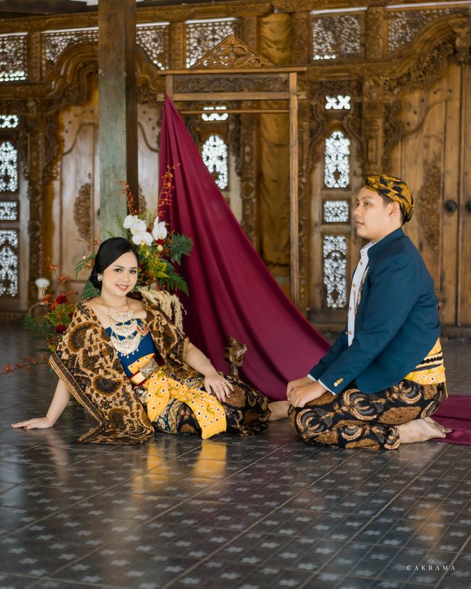 Prewedding Tyas & Fahri by Cakrama Photography - 019 Prewedding Tyas & Fahri by Cakrama Photography - 019