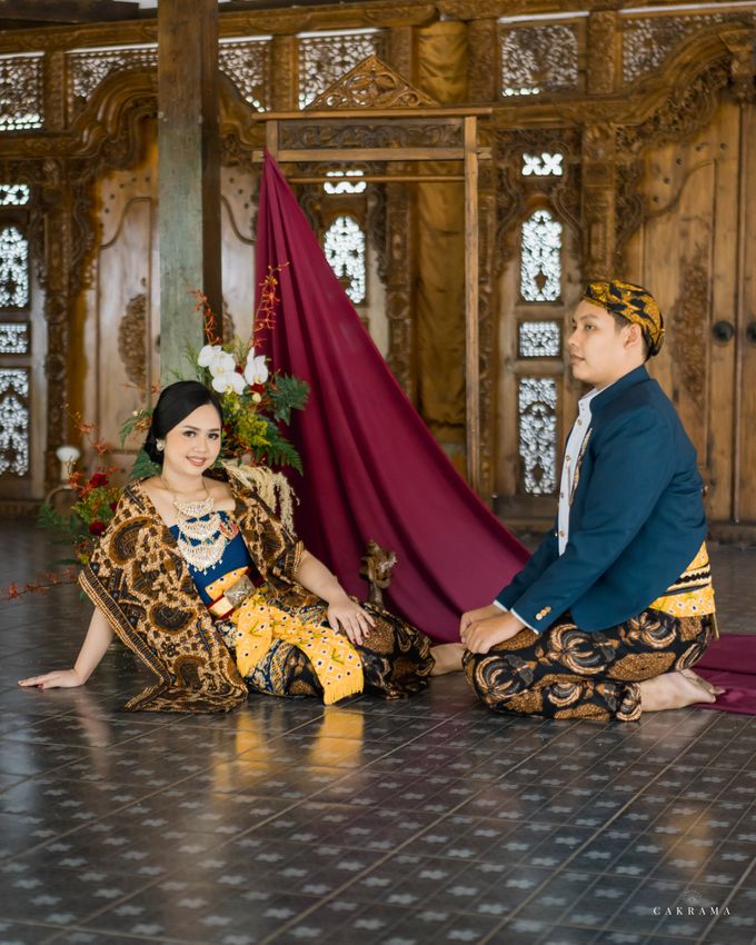 Prewedding Tyas & Fahri by Cakrama Photography - 019