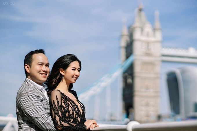 The Things That Keeps You Going - The Prewedding of Brian and Regina by Ivan by Axioo - 027