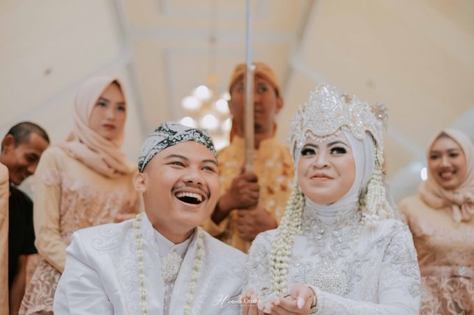 Risma and Ikhsan Wedding Candid by Heaven Creative - 009