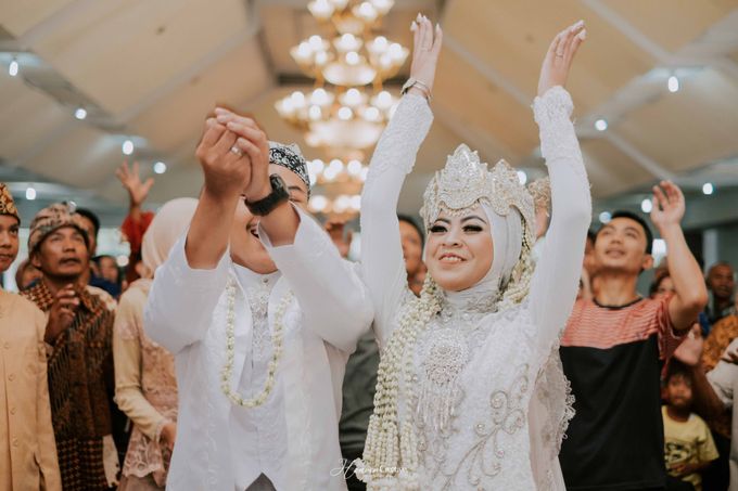 Risma and Ikhsan Wedding Candid by Heaven Creative - 010