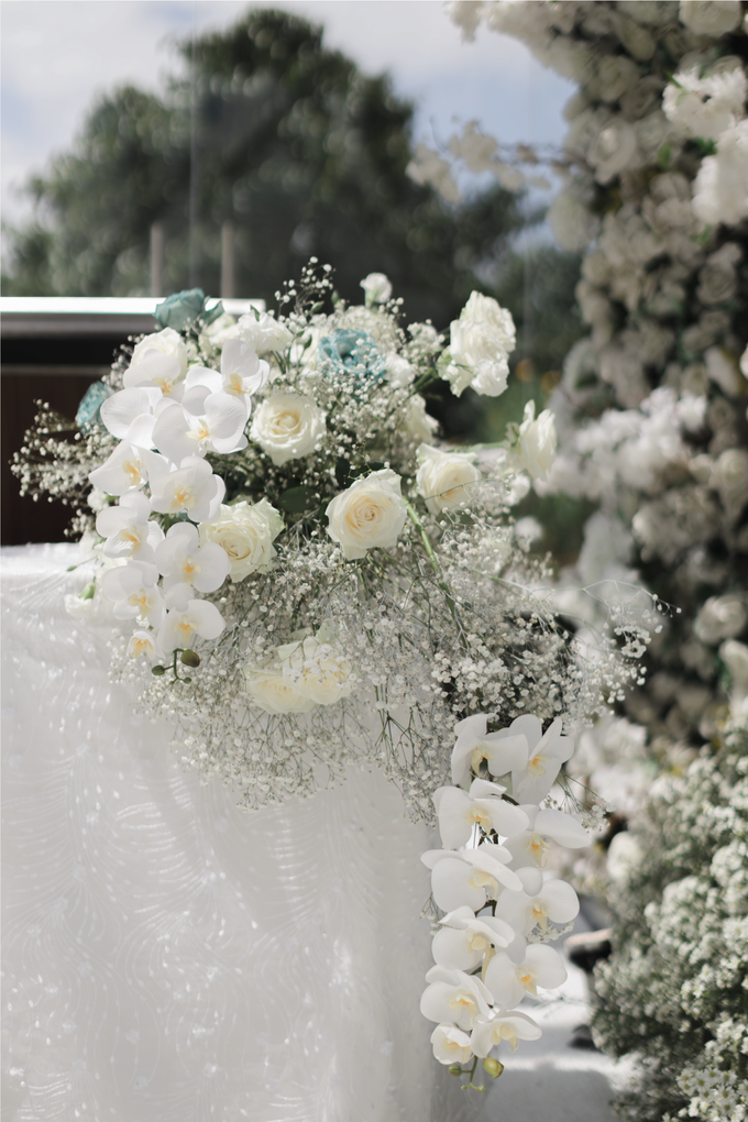 Wendy & Venna Wedding Decoration at Intercontinental Diamond by Valentine Wedding Decoration - 006 Wendy & Venna Wedding Decoration at Intercontinental Diamond by Valentine Wedding Decoration - 006