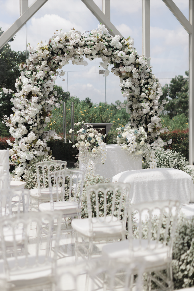Wendy & Venna Wedding Decoration at Intercontinental Diamond by Valentine Wedding Decoration - 011 Wendy & Venna Wedding Decoration at Intercontinental Diamond by Valentine Wedding Decoration - 011