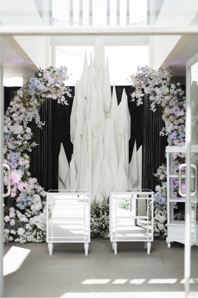 Wendy & Venna Wedding Decoration at Intercontinental Diamond by Valentine Wedding Decoration - 013