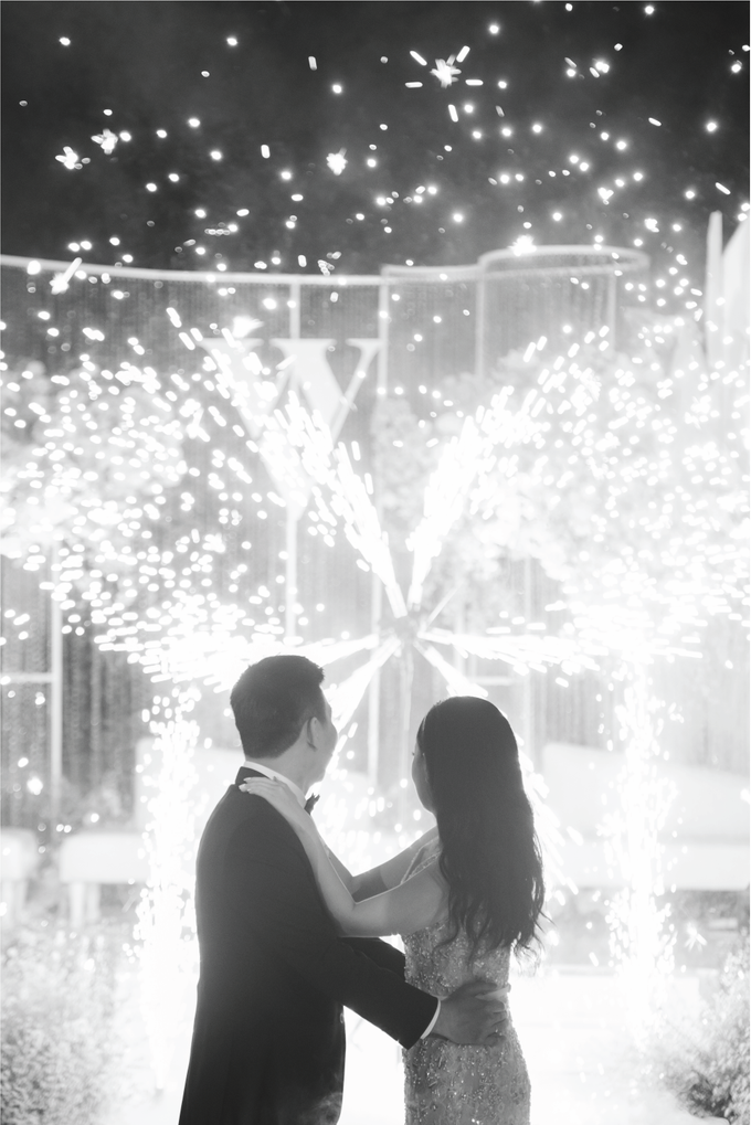 Wendy & Venna Wedding Decoration at Intercontinental Diamond by Valentine Wedding Decoration - 045 Wendy & Venna Wedding Decoration at Intercontinental Diamond by Valentine Wedding Decoration - 045