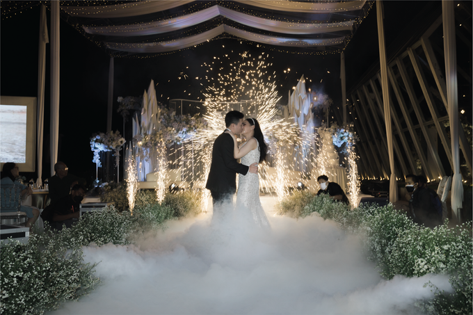 Wendy & Venna Wedding Decoration at Intercontinental Diamond by Valentine Wedding Decoration - 047 Wendy & Venna Wedding Decoration at Intercontinental Diamond by Valentine Wedding Decoration - 047