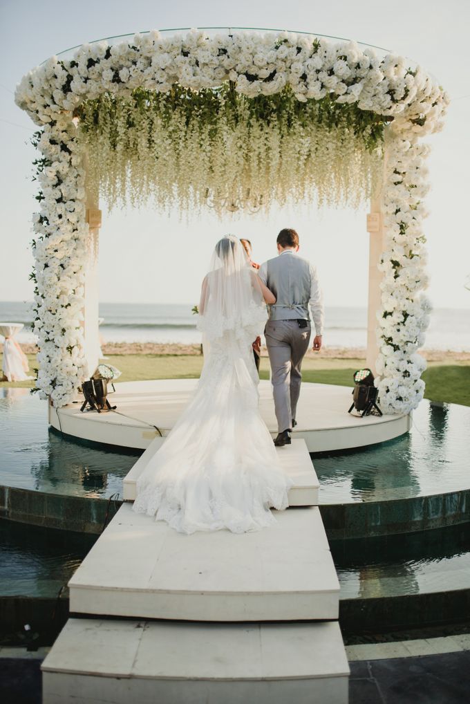 Willy & Ella Wedding at Phalosa Villa by Bali Wedding Planner - 025 Willy & Ella Wedding at Phalosa Villa by Bali Wedding Planner - 025