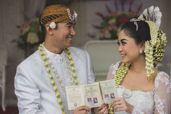 Rustic Theme Outdoor Wedding - Museum Indonesia TMII by AKSA Creative - 030 Rustic Theme Outdoor Wedding - Museum Indonesia TMII by AKSA Creative - 030