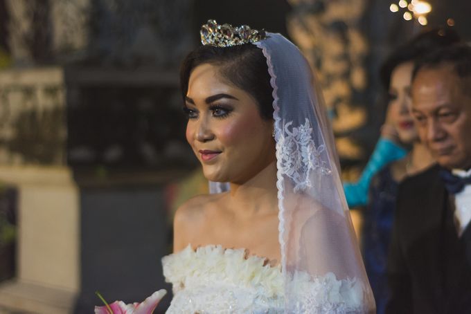 Rustic Theme Outdoor Wedding - Museum Indonesia TMII by AKSA Creative - 038 Rustic Theme Outdoor Wedding - Museum Indonesia TMII by AKSA Creative - 038