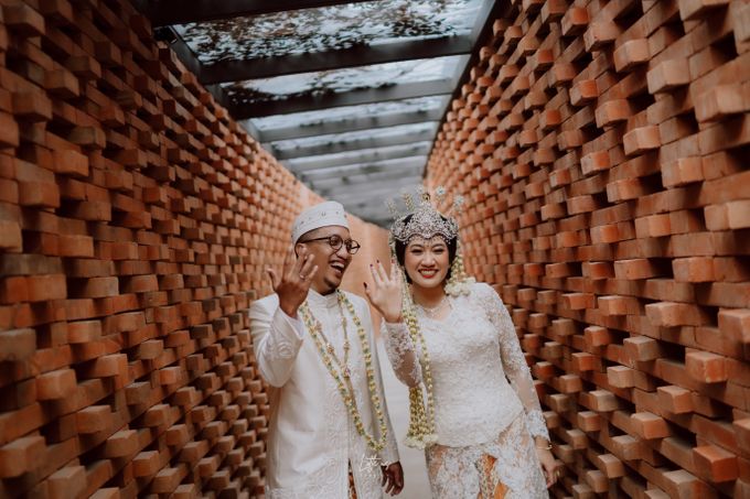 The Wedding of Diti & Hendy - Hutan Kota by Plataran by LITTLE US PROJECT - 004