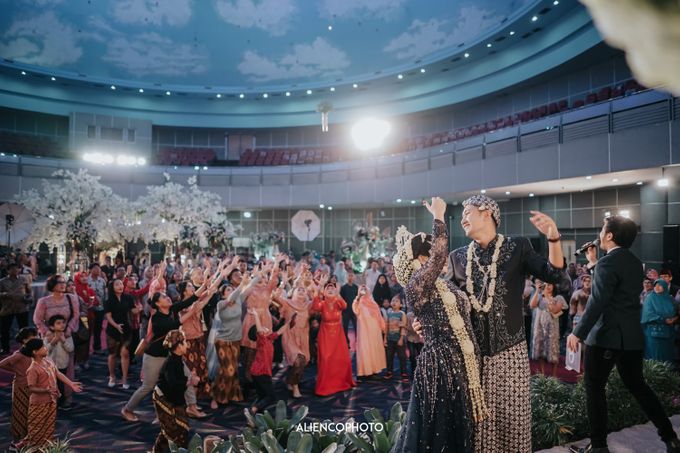 SMESCO CONVENTION WEDDING OF LIA & DIO by Simple Wedding Organizer - 001