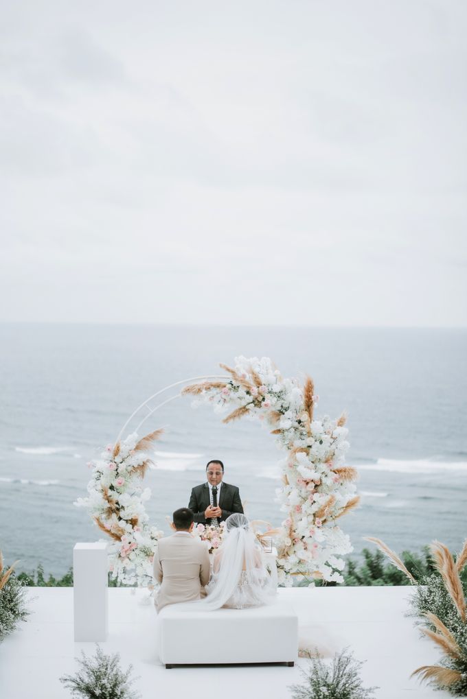 The Wedding of Andhika & Lady by Varawedding - 004 The Wedding of Andhika & Lady by Varawedding - 004
