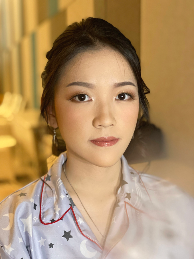 Natural Makeup look for Ms.Daniella as requested by HARRIS Vertu Hotel Harmoni - 001 Natural Makeup look for Ms.Daniella as requested by HARRIS Vertu Hotel Harmoni - 001