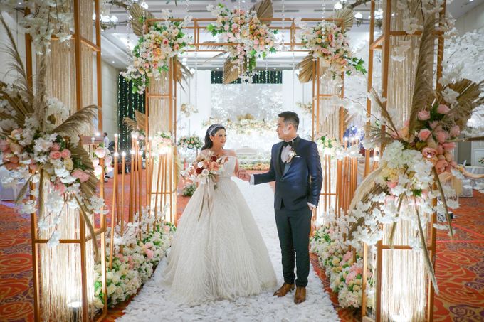 Wedding Of Budi & Veronika by Ohana Enterprise - 010