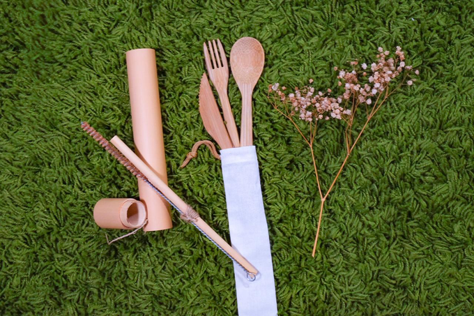 BUMI's Bamboo Cutlery Set by Bumi - 001 BUMI's Bamboo Cutlery Set by Bumi - 001