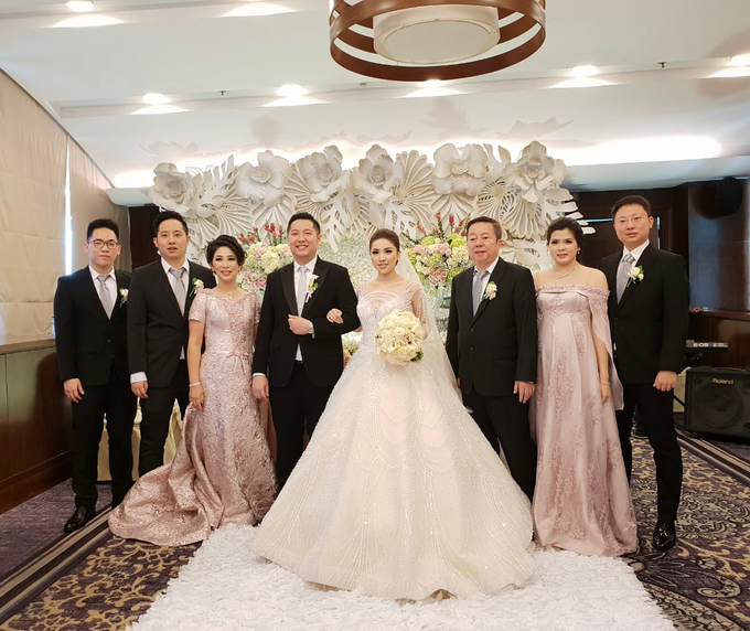 Sister of the Groom by Hotel Indonesia Kempinski Jakarta - 001