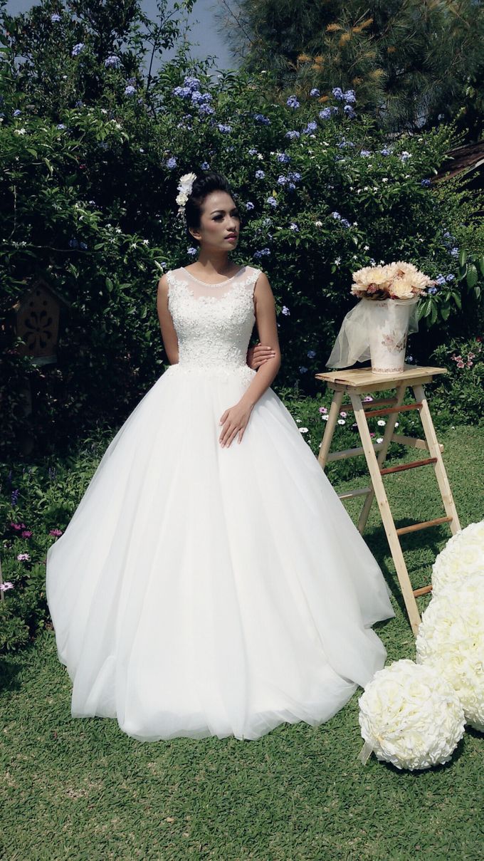 Garden I'm in love by Belle Mariee Bridal - 001 Garden I'm in love by Belle Mariee Bridal - 001