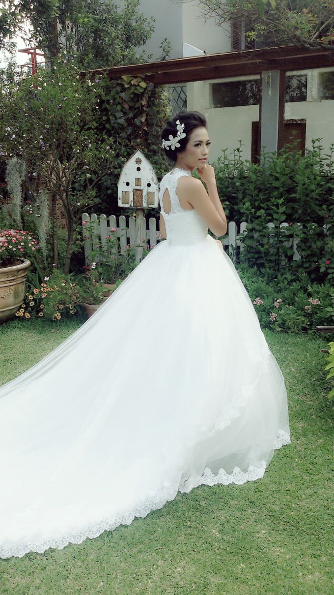 Garden I'm in love by Belle Mariee Bridal - 005 Garden I'm in love by Belle Mariee Bridal - 005
