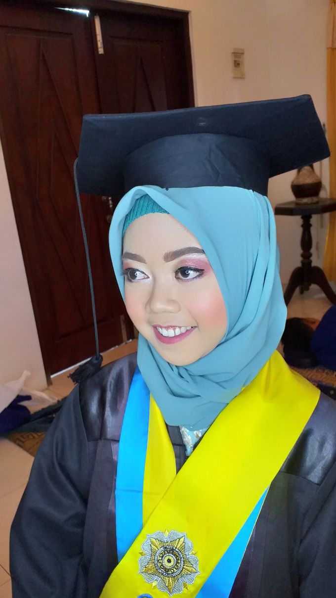 Make Up Graduation by Maylindmua - 004