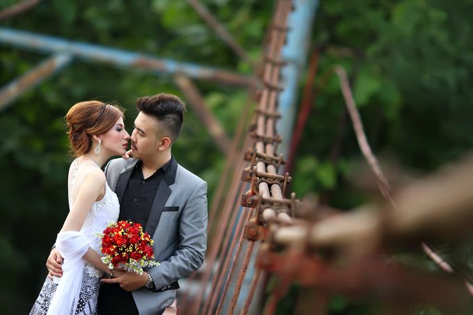 Prewedding Adit & Syakina by PIXELINE PHOTOGRAPHY - 004