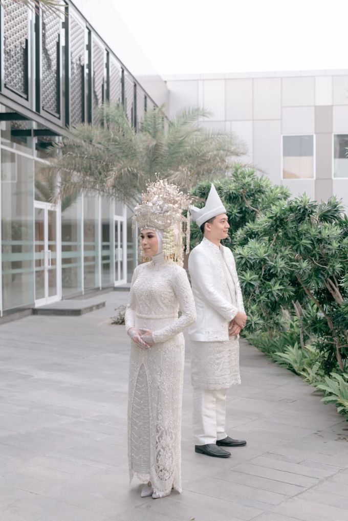 The Wedding of Ega & Hanafi by LigArt Photography - 006 The Wedding of Ega & Hanafi by LigArt Photography - 006