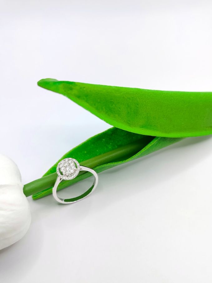 Cecile Diamond Ring by diamond garden - 003