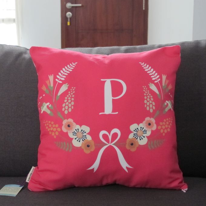 Flower Alphabet by Kawung Living - 004 Flower Alphabet by Kawung Living - 004