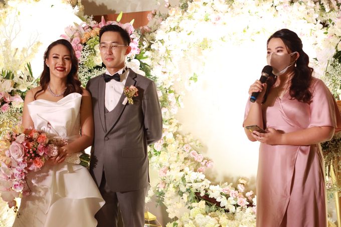 MC Wedding At Ramayana Terrace Kempinski hotel Jakarta - anthony Stevven by Bloomscake Wedding - 027 MC Wedding At Ramayana Terrace Kempinski hotel Jakarta - anthony Stevven by Bloomscake Wedding - 027