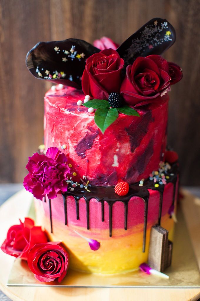 Chocolate Crowns & Florals by Cake & Wildflour - 001 Chocolate Crowns & Florals by Cake & Wildflour - 001