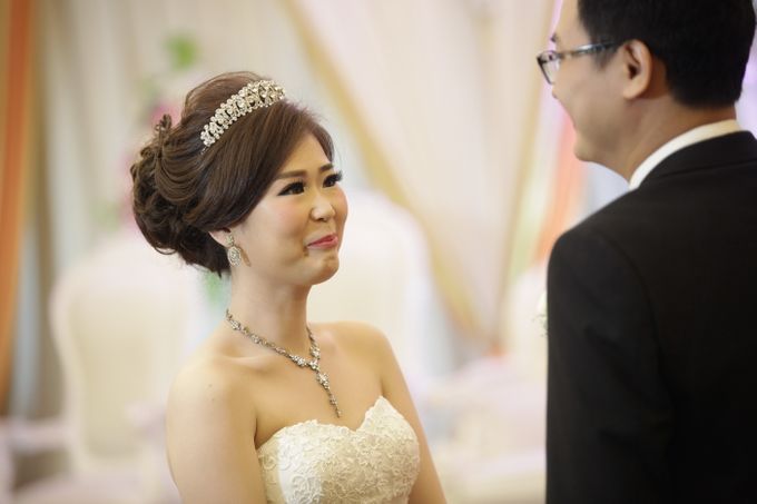 Weddding day of Johnny & Rikha at Angke Restaurant Kelapa Gading by Angke Restaurant & Ballroom Jakarta - 011 Weddding day of Johnny & Rikha at Angke Restaurant Kelapa Gading by Angke Restaurant & Ballroom Jakarta - 011