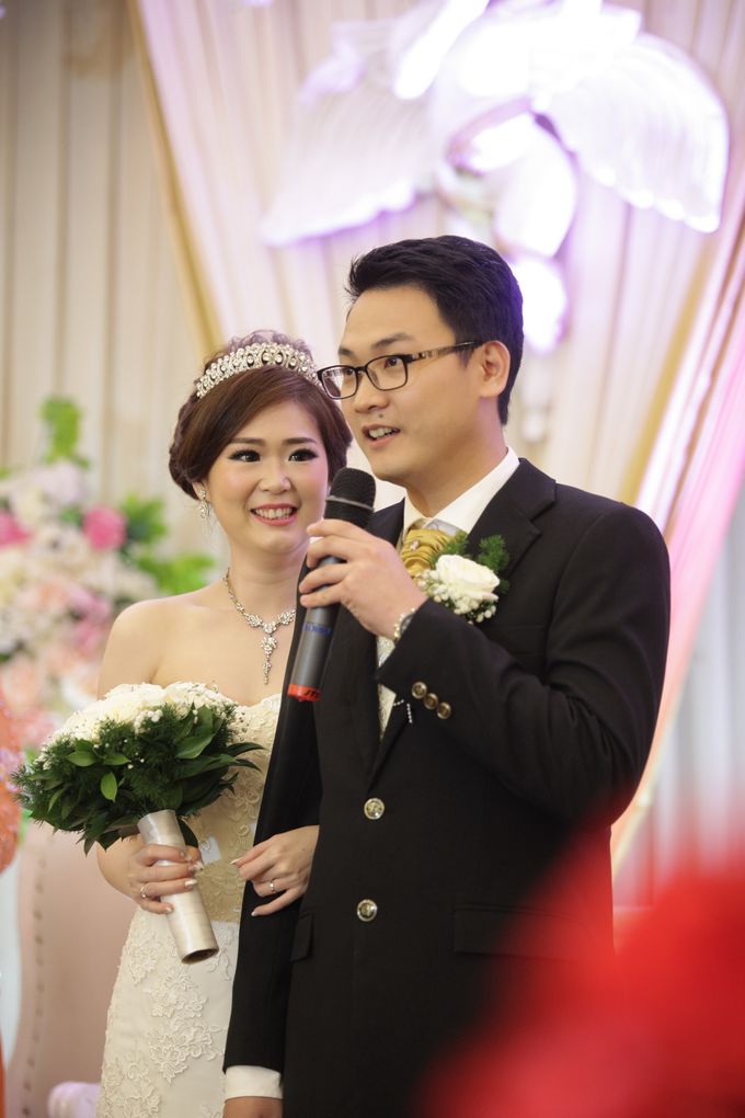 Weddding day of Johnny & Rikha at Angke Restaurant Kelapa Gading by Angke Restaurant & Ballroom Jakarta - 013 Weddding day of Johnny & Rikha at Angke Restaurant Kelapa Gading by Angke Restaurant & Ballroom Jakarta - 013