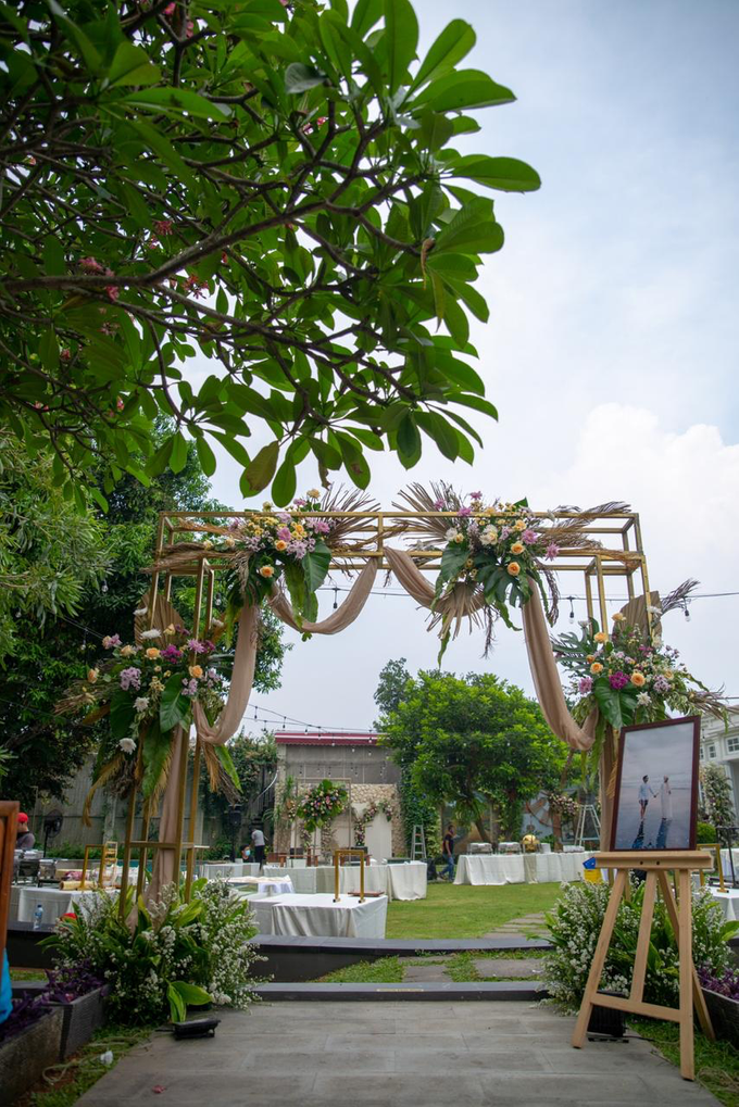 The Wedding of Prilly & Harald by Cassia Decoration - 001