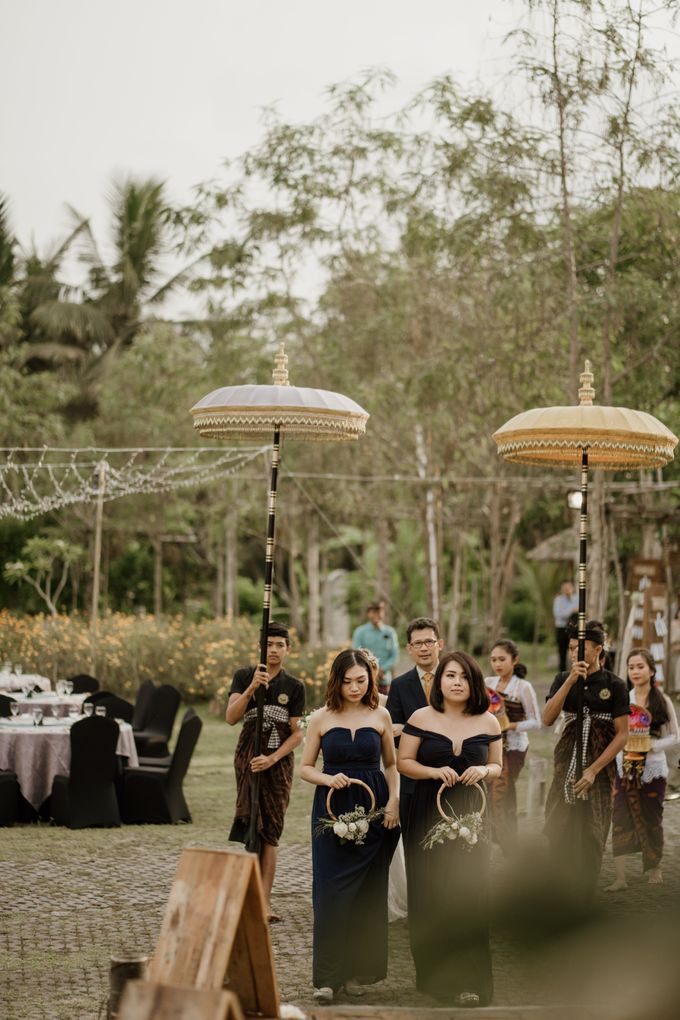 Cath & Chris Wedding Bali by AKSA Creative - 030