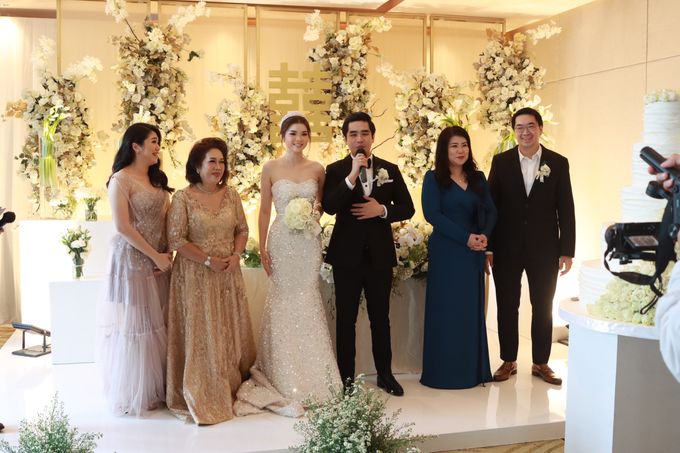 New Normal Entertainment Wedding at Westin Jakarta by Double V Entertainment by Double V Entertainment - 019 New Normal Entertainment Wedding at Westin Jakarta by Double V Entertainment by Double V Entertainment - 019